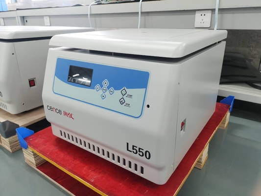 L550 Centrifuge met lage snelheid 5500 r/min 4x500 ml Vermogen voor bloedseparatie