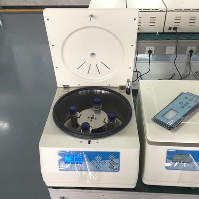 L420 4200rpm Laboratoriumcentrifuge met 12x20ml capaciteit roestvrijstalen rotor en microprocessorbesturing