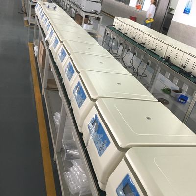 L420 4200rpm Laboratoriumcentrifuge met 12x20ml capaciteit roestvrijstalen rotor en microprocessorbesturing